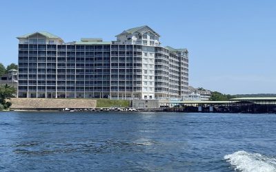 The Towers 6102 – Luxury with indoor and outdoor pools, free wifi